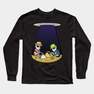 Grey Aliens' Children Making Pyramids Long Sleeve T-Shirt